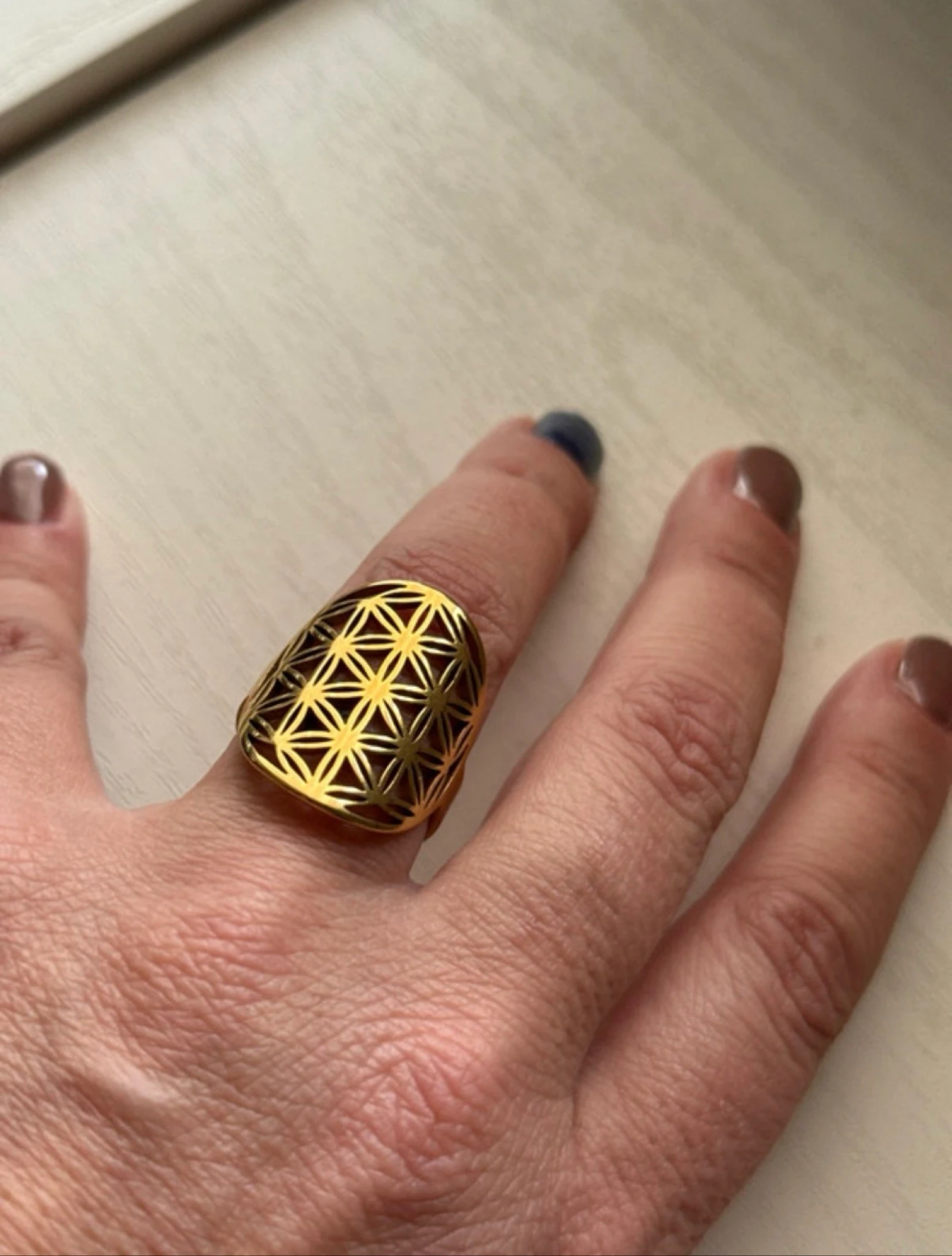 Bague motif fleur de vie 
